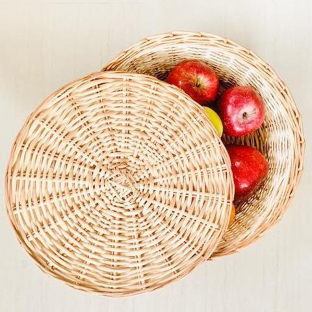 DaisyLife Wicker Roti Basket with Apples