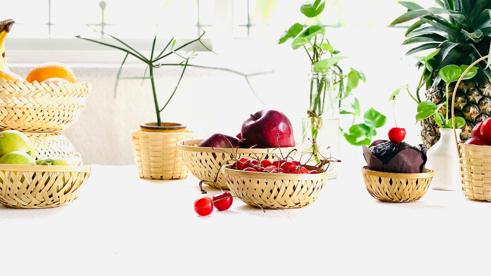 DaisyLife natural bamboo basket range for festive celebration serving decor gifting