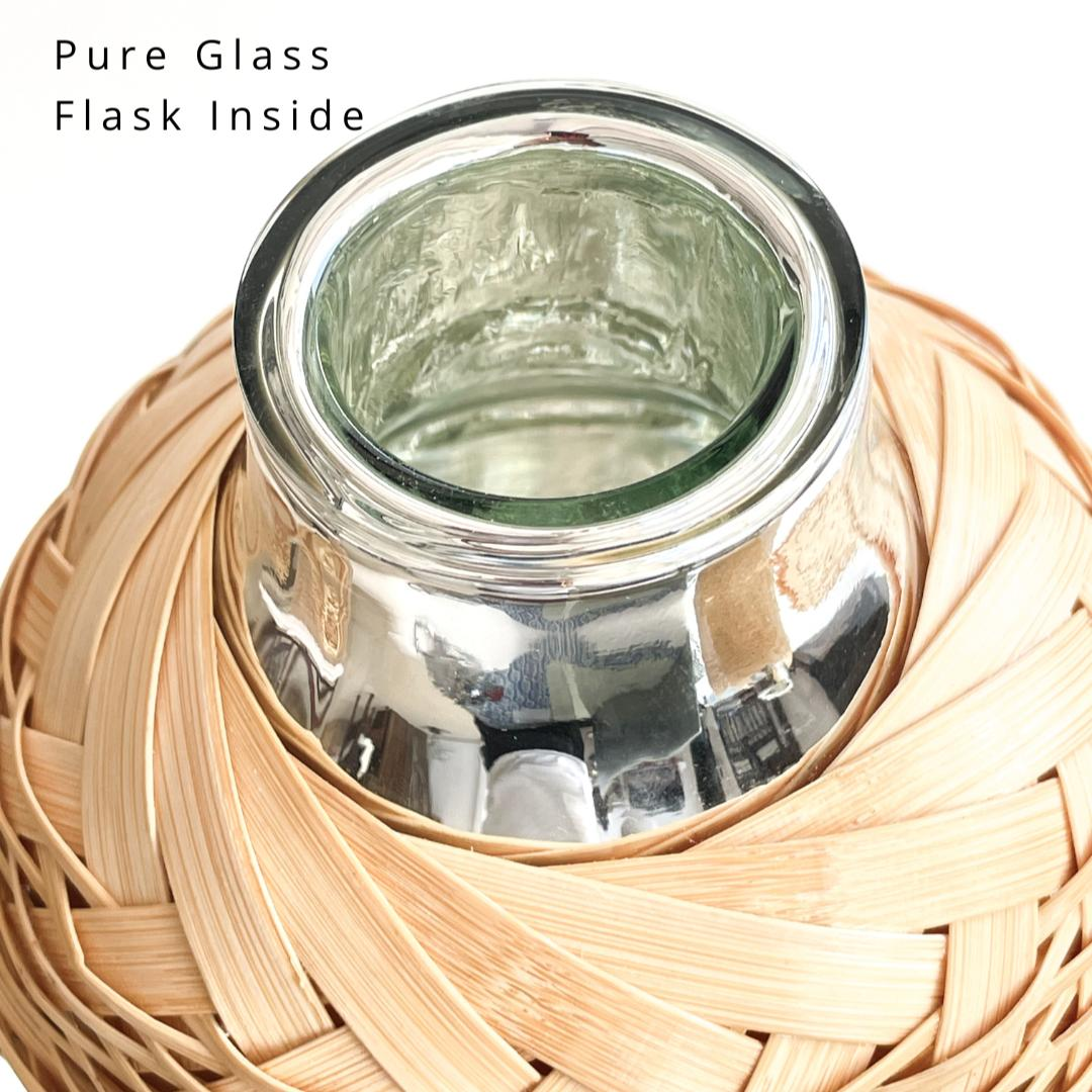 Bamboo Flask with Pure Glass Inside view