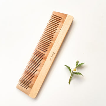 DaisyLife Big neem wood Comb