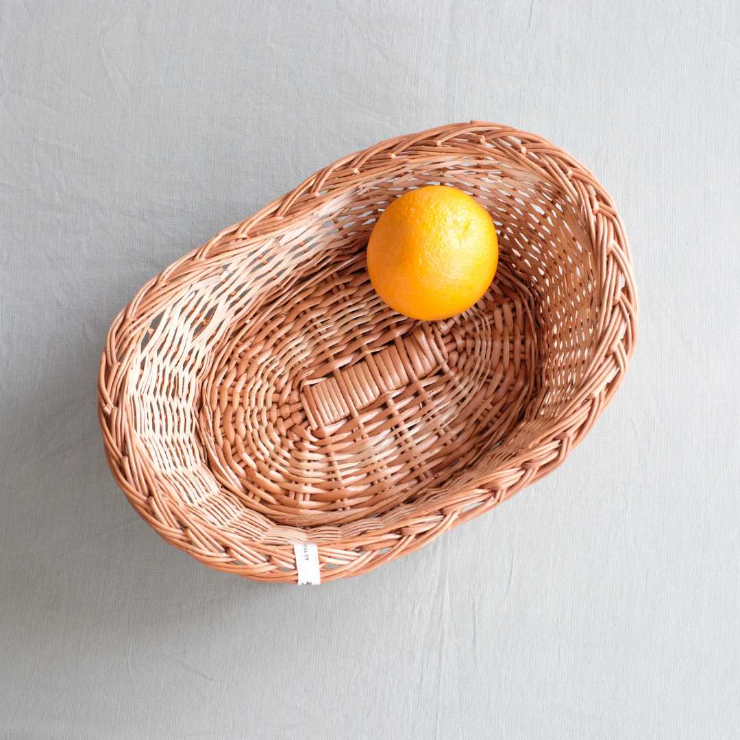 Wicker wave basket