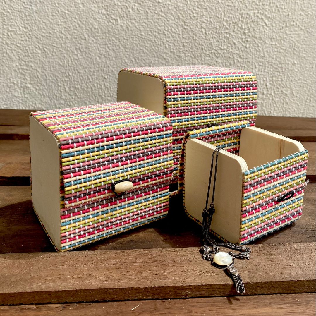 Jewellery inside set of 3 multi-colour gift boxes