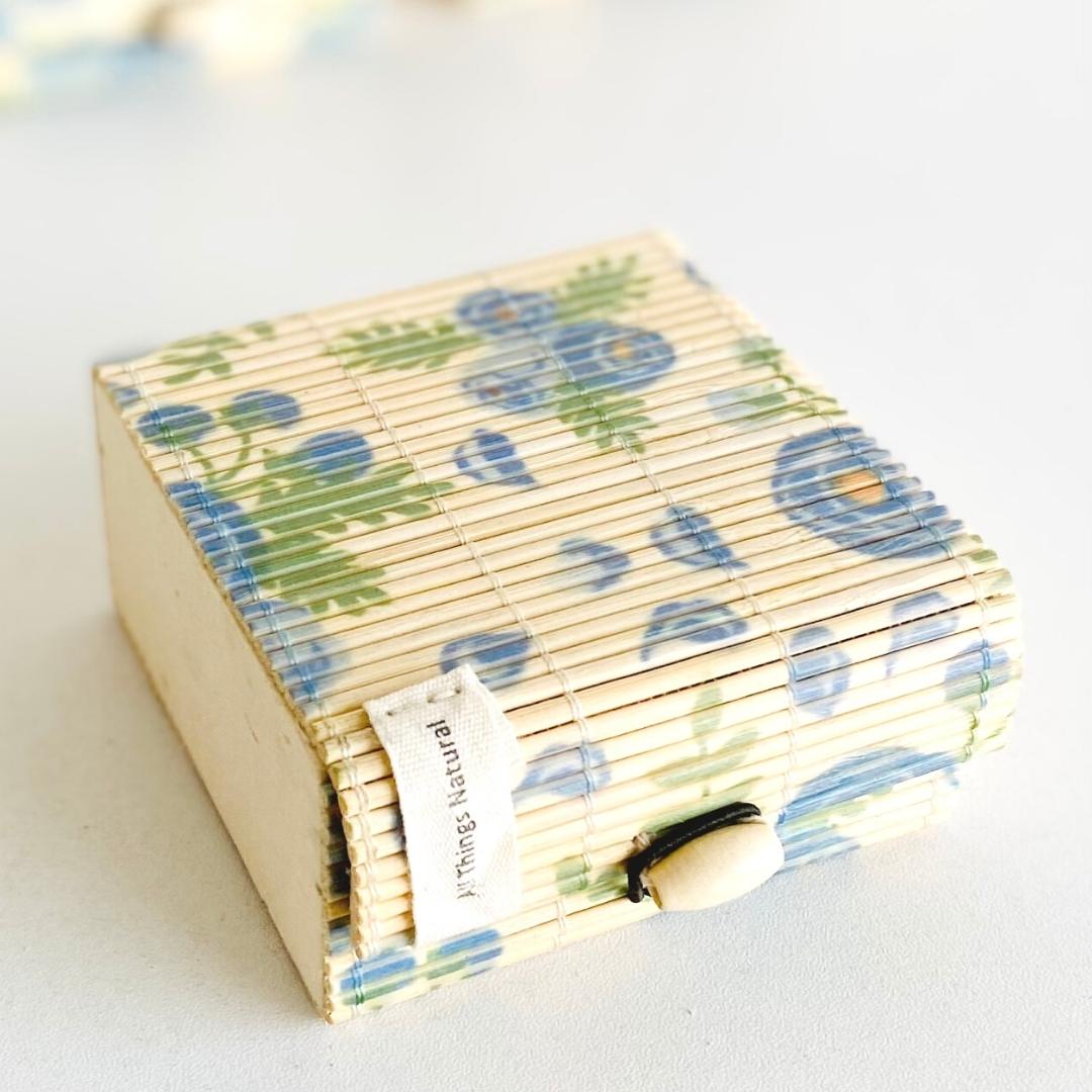 Beautiful woven bamboo boxes for gifting and store trinkets, jewellery and more.