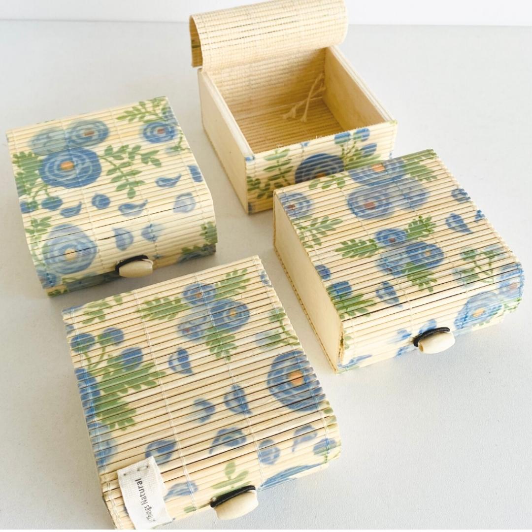 Beautiful woven bamboo boxes for gifting and store trinkets, jewellery and more.
