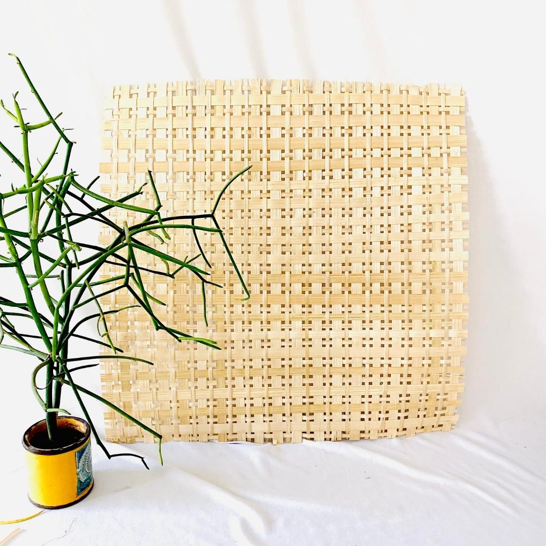 A checks pattern in lightweight, finely handwoven natural bamboo sheet to add more texture to your DIY.