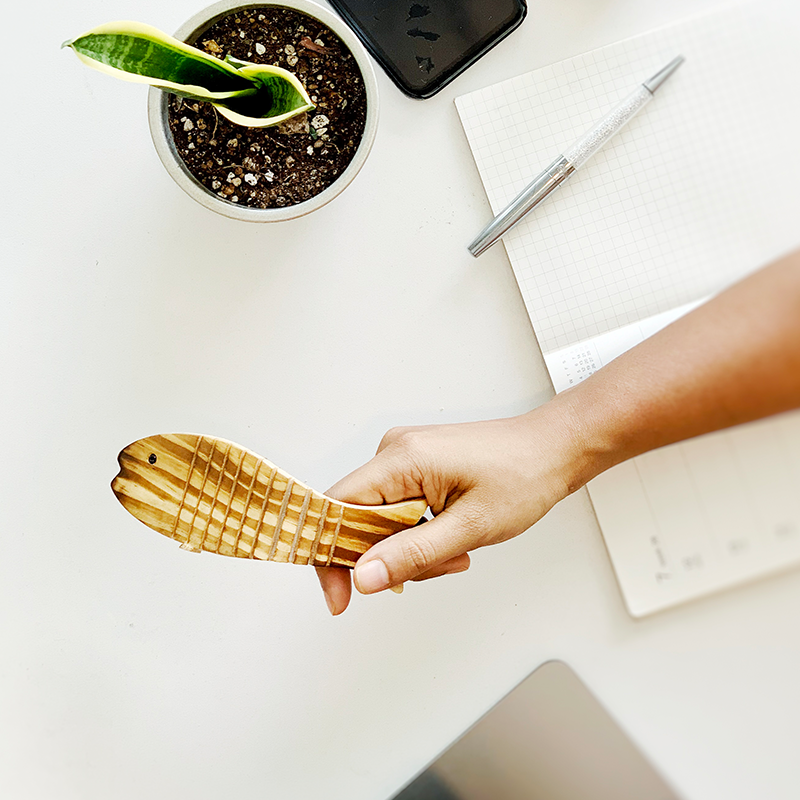 Flexible Flat Wooden Fish .