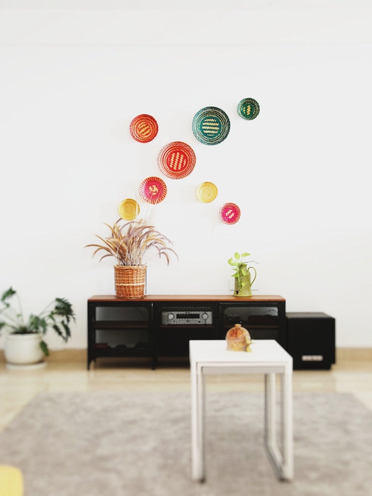 Natural handmade bamboo wall baskets set, this set includes six different sizes of wall baskets, with natural, green, pink colours for living room décor