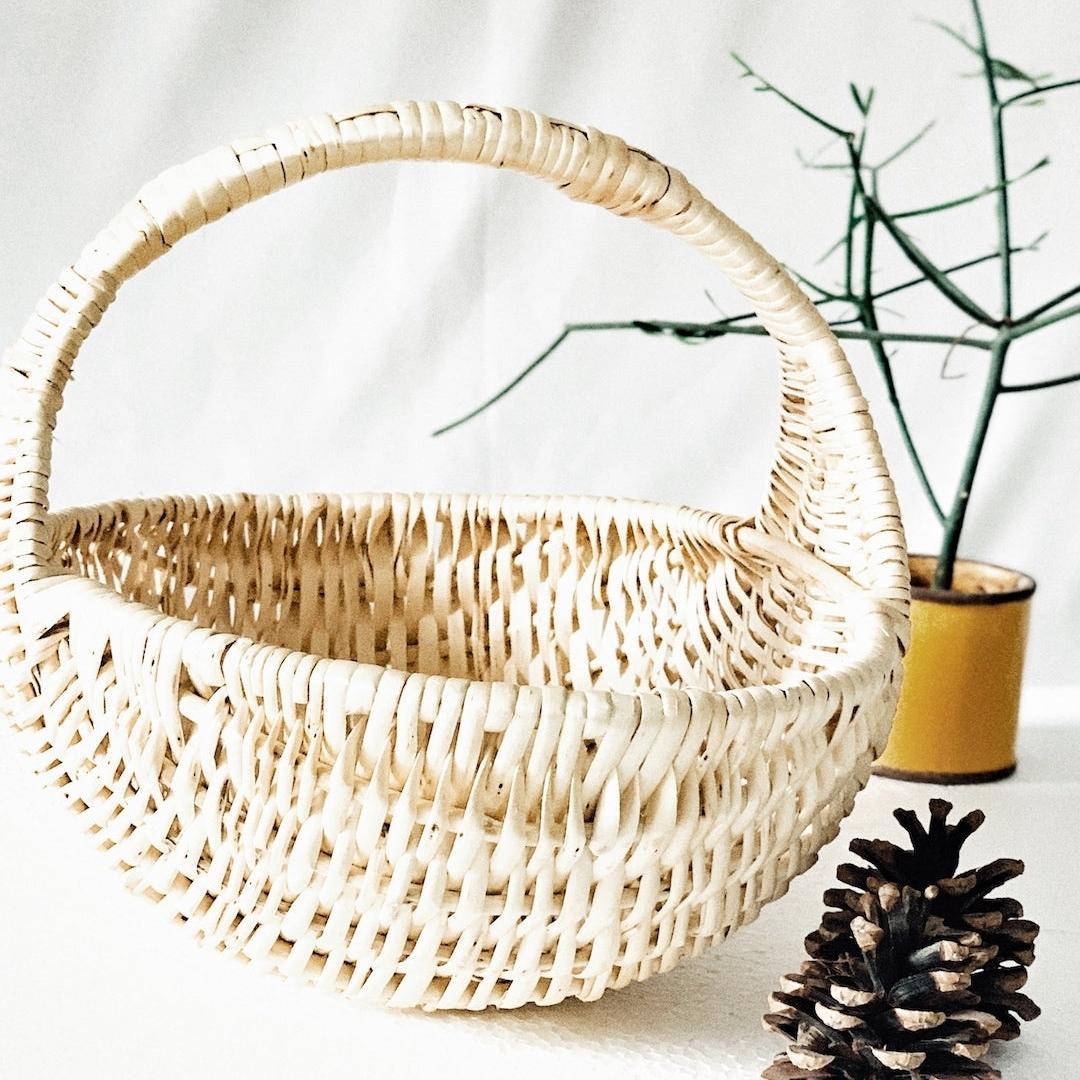 Half Moon Basket Use for plants fruits, bread, flowers, as planters or for gift hampers.