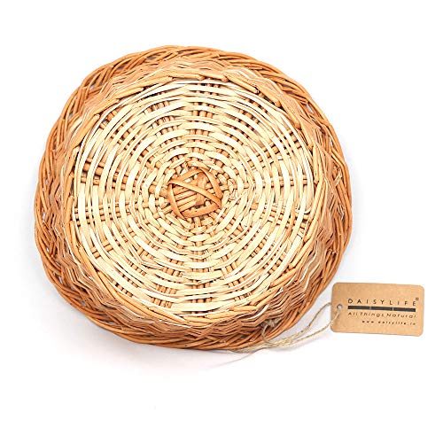 DAISYLIFE Natural Wicker Round Basket for storage and display