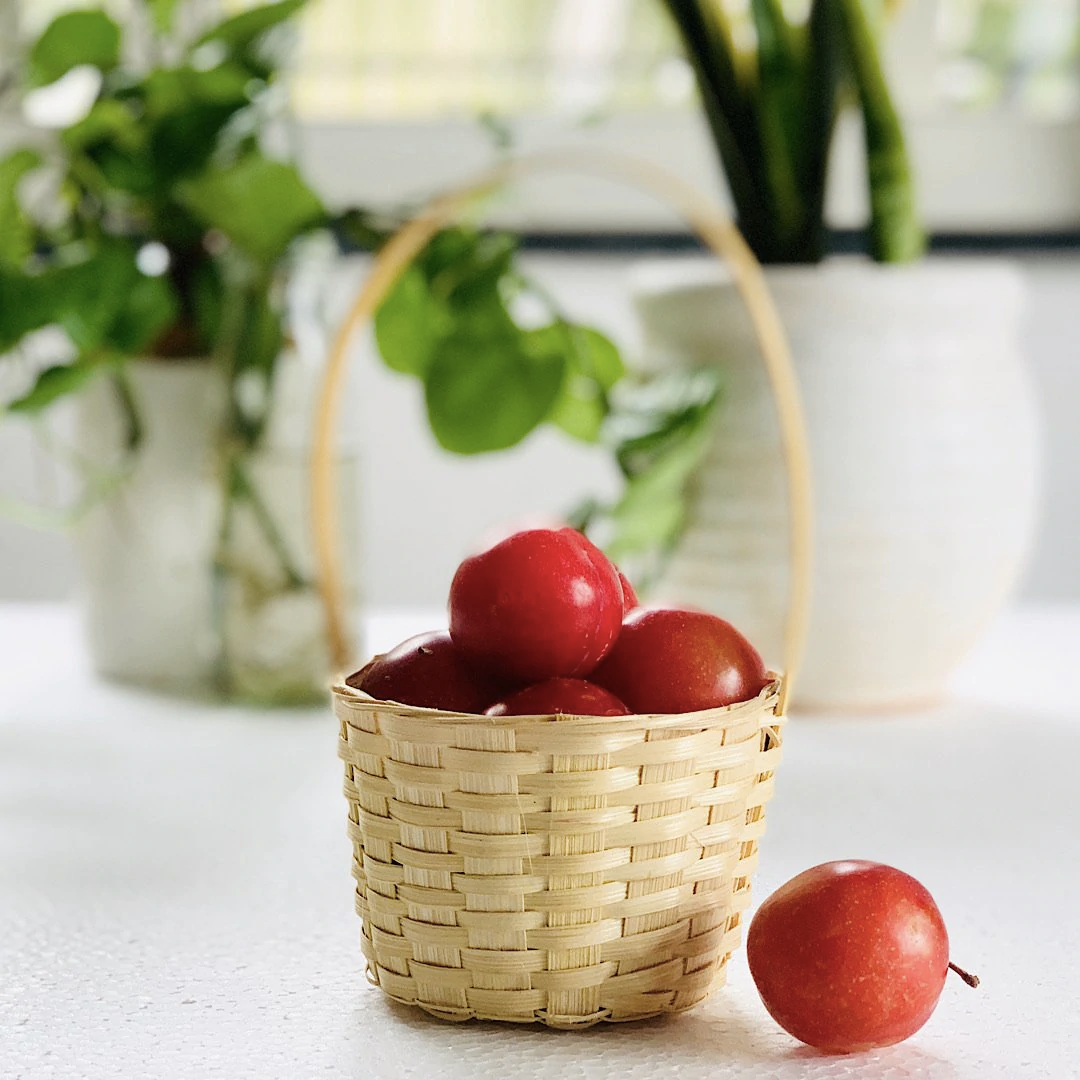 Little Bamboo Bucket Baskets with cherries inside