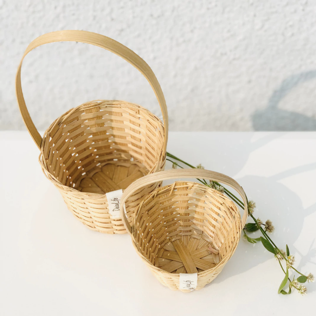 Set of 2 Little Bamboo Bucket Baskets with daisy flowers