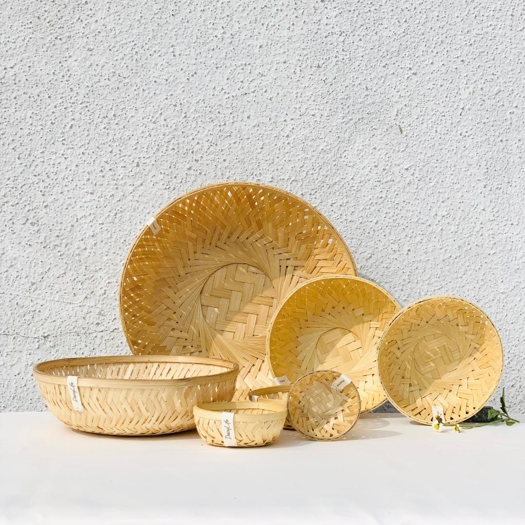 Simple, round, natural multi-purpose bamboo basket