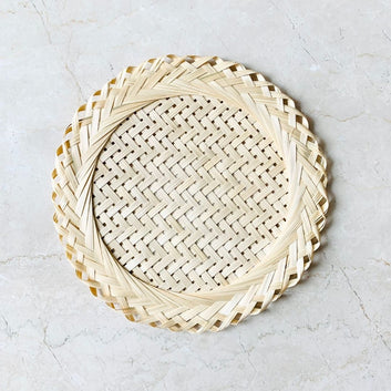 DaisyLife natural bamboo mat for DIYs and décor.