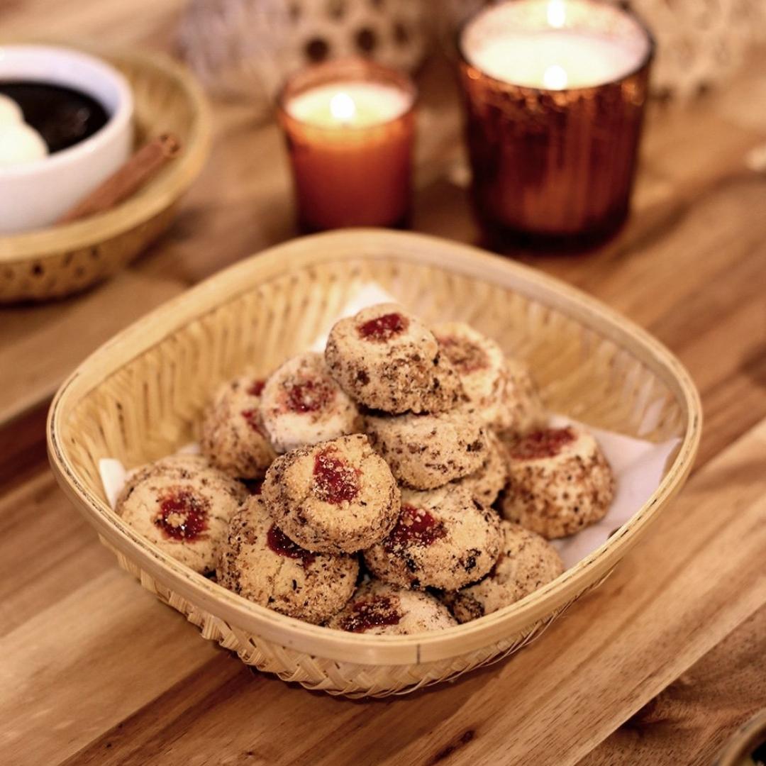 Cookies kept inside Square, Natural, simple bamboo multi-purpose baskets