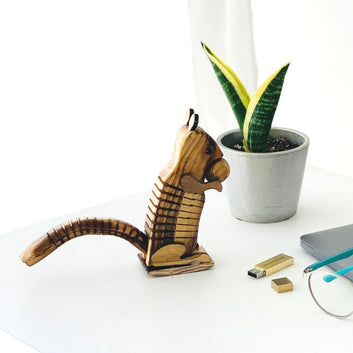 DaisyLife "Skippy" Wooden Squirrel with Chestnut for office décor