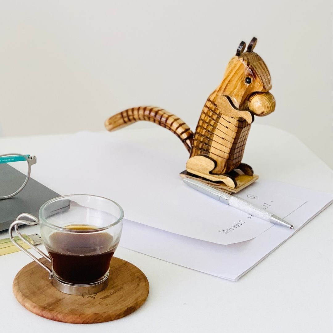 DaisyLife "Skippy" Wooden Squirrel with Chestnut for office décor