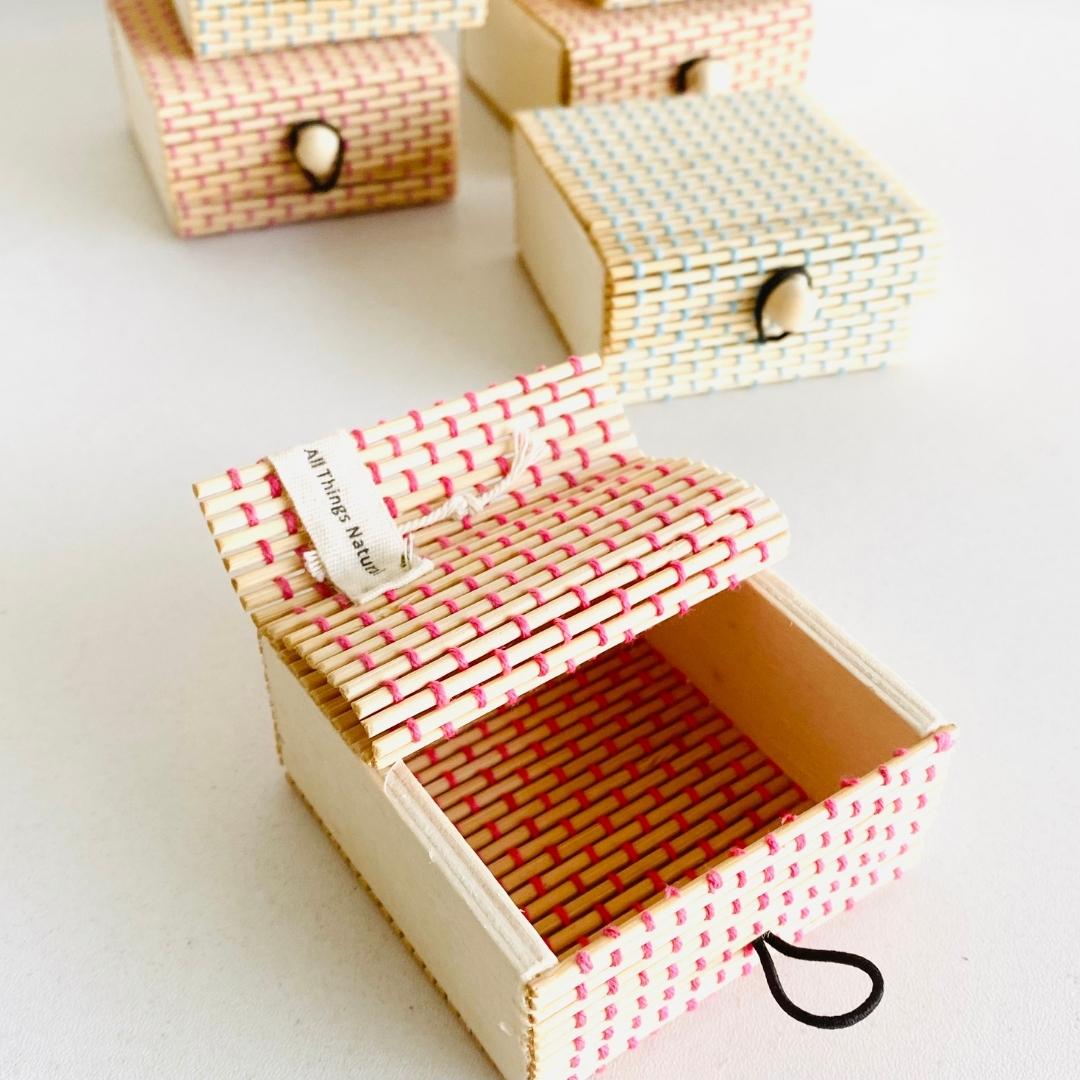 Beautiful woven bamboo boxes for gifting and store trinkets, jewellery and more.