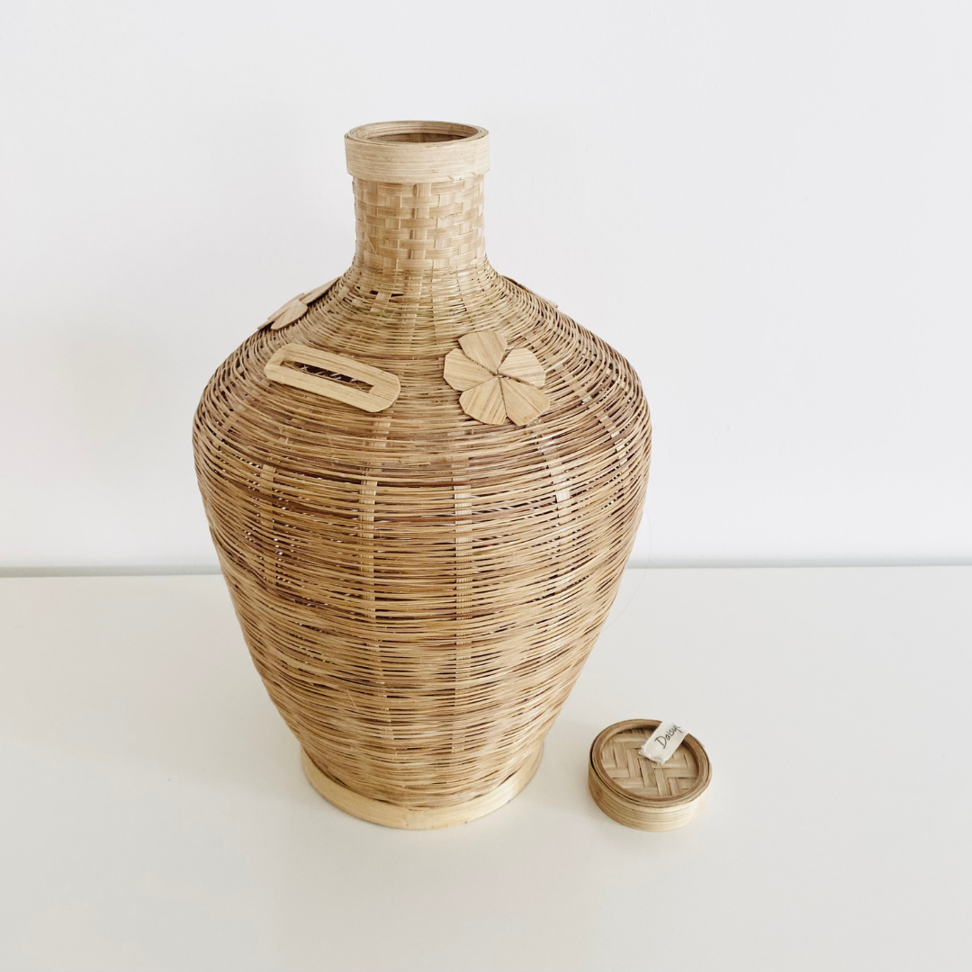 Bamboo money bank with detachable top